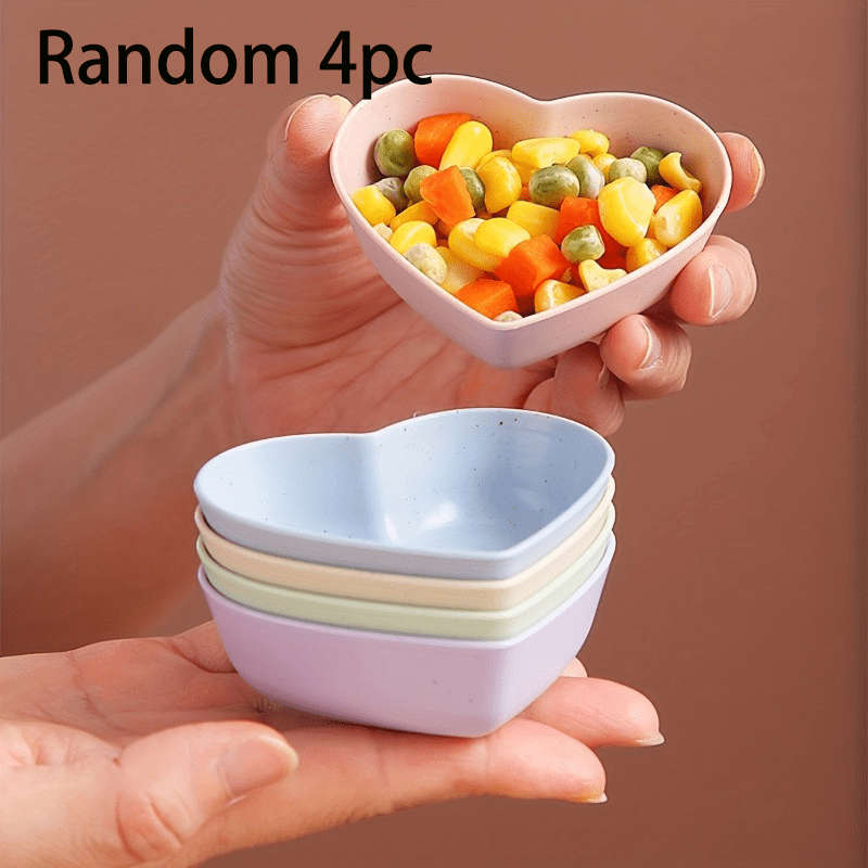 4pcs Heart-Shaped Wheat Straw Dish Set