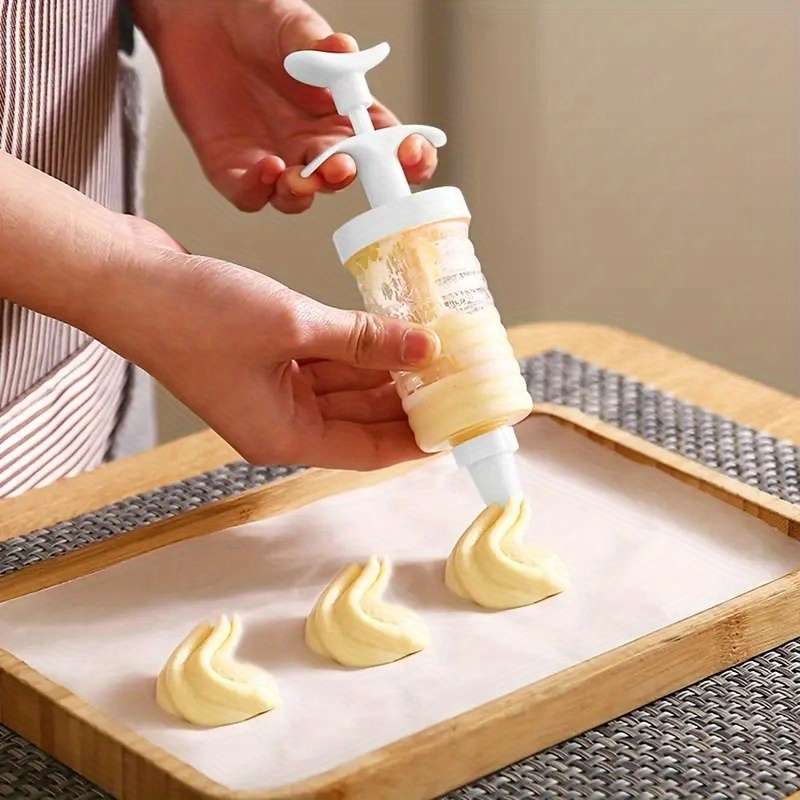 Plastic Dessert Decorating Syringe Set