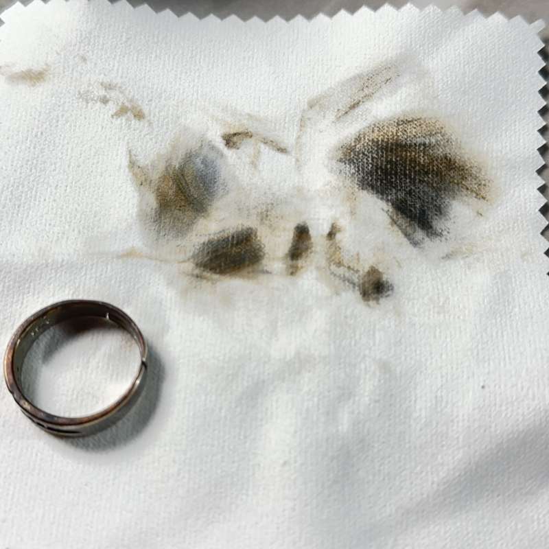 Wiping Silvery Cream