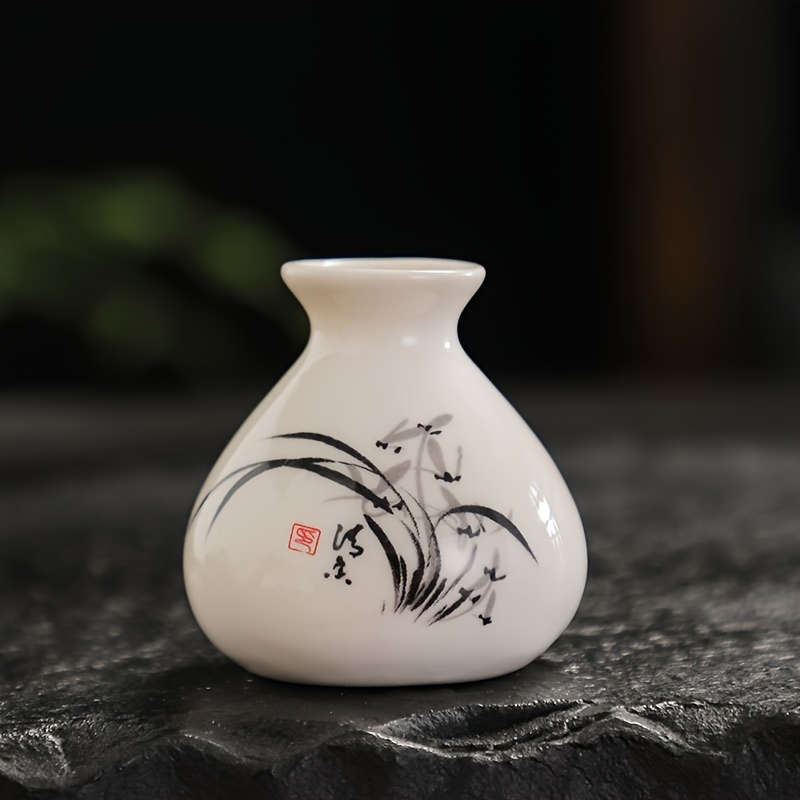 Chic Mini Ceramic Vase for Hydroponics