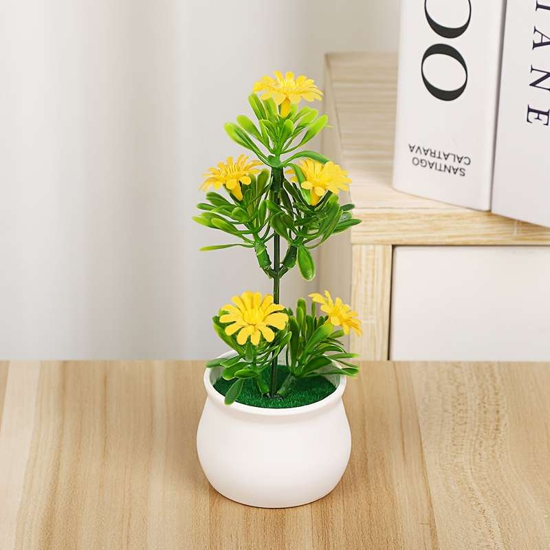 Contemporary Plastic Round Vase