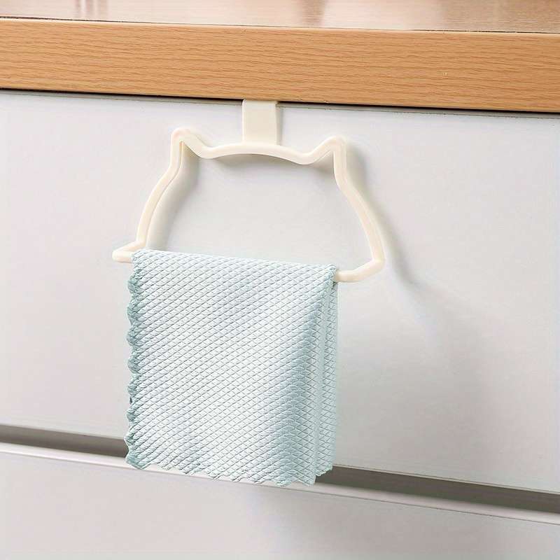 Bathroom towel rack