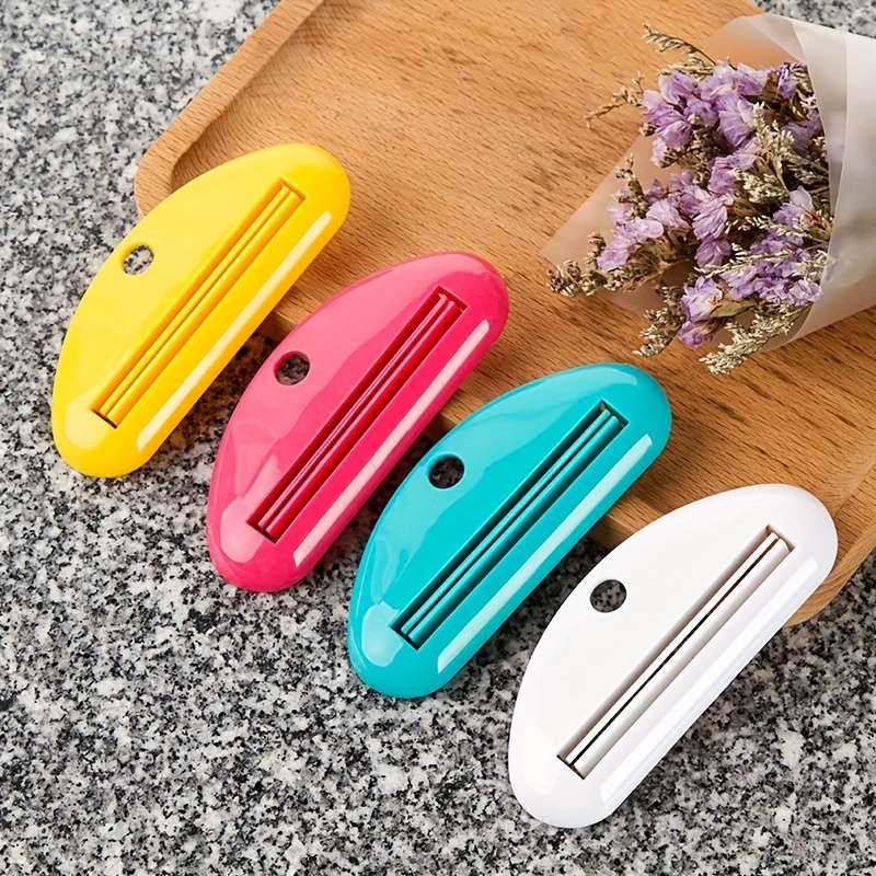 Four-color Manual Toothpaste Squeezer