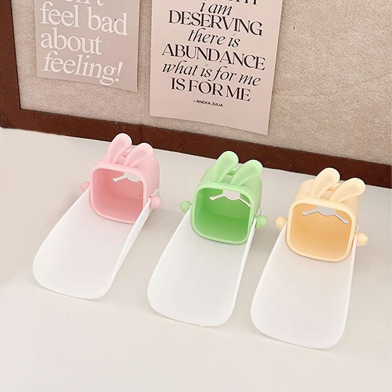 1 Convenient U-Shaped Faucet Extender-