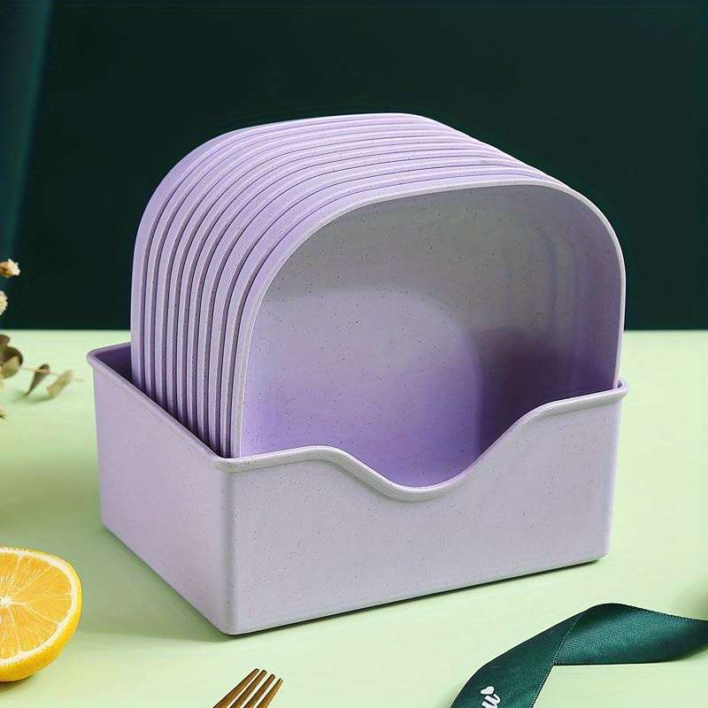Plastic plates
