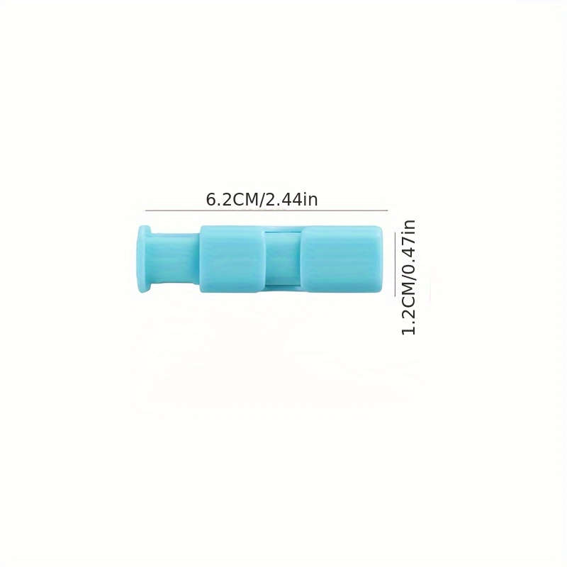 Retaining clip