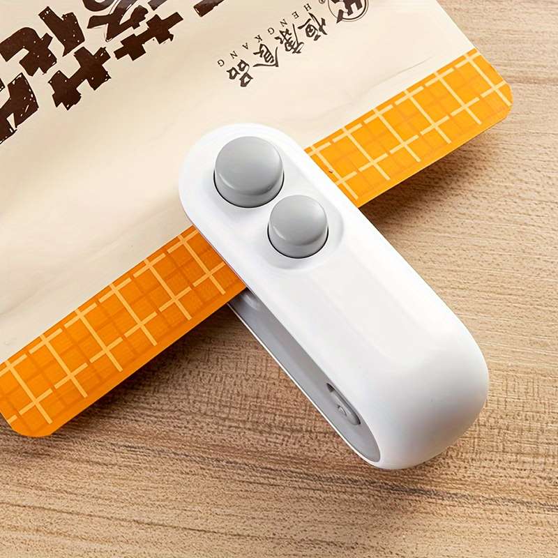 2 in 1 Rechargeable Mini Snack Bag Sealer