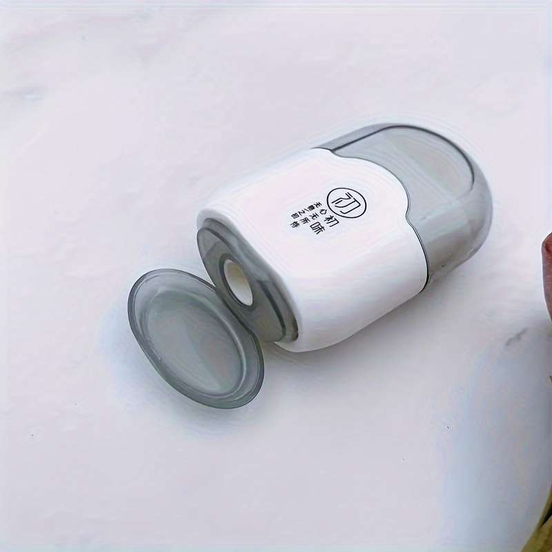 Pencil sharpener