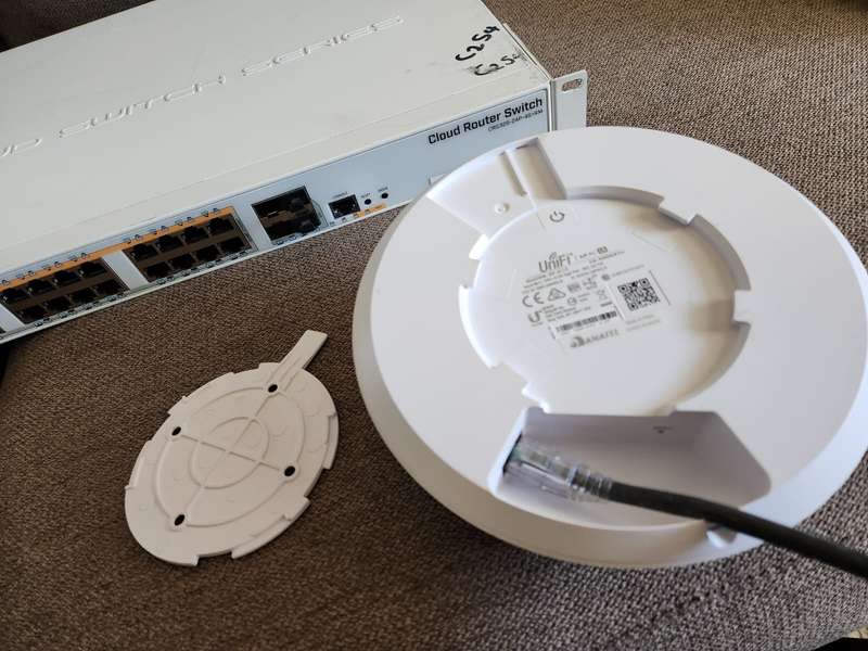 Unifi AC LR with POE Injector