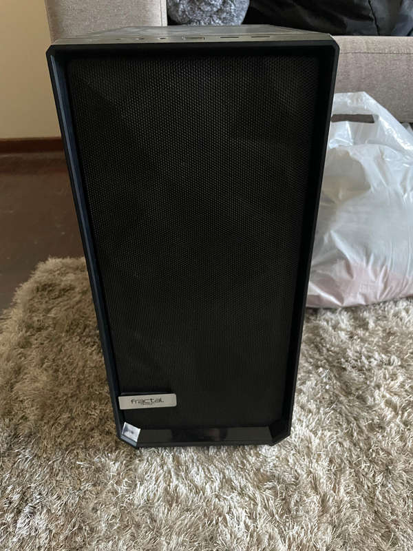Fractal Design Meshify C Dark Tempered Glass