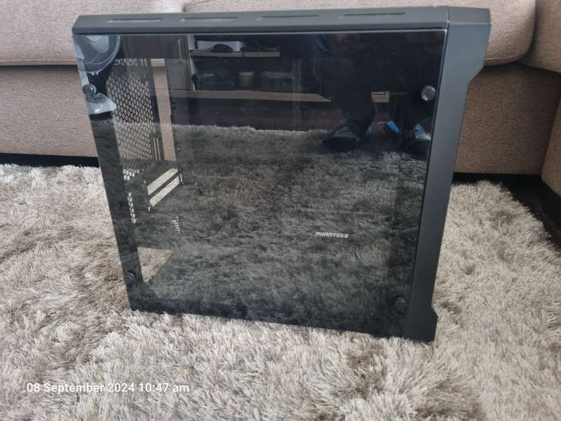 Phanteks Evolv Enthoo ITX Case Tempered Glass