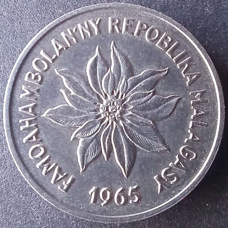 Madagascar 1965 2 Francs