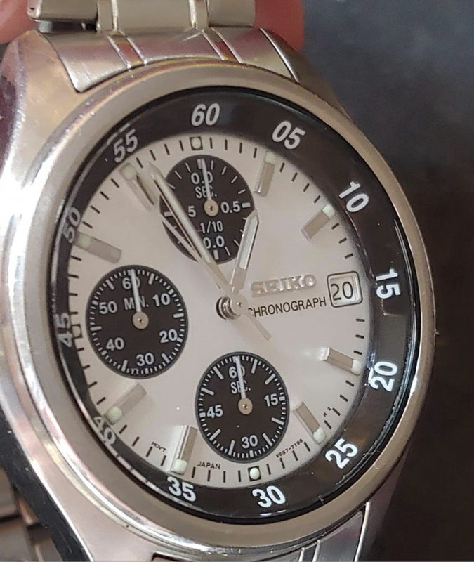 Seiko Panda - V657-7100