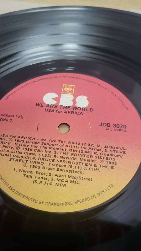 USA for AFRIKA- We are the World LP