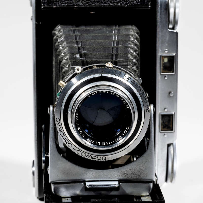 Voigtlander Bessa II 6x9 medium format camera
