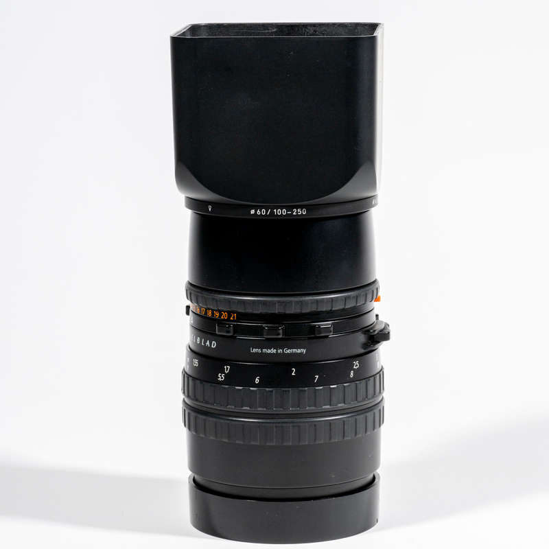 Hasselblad Carl Zeiss CFi 180mm f4  Sonnar T* lens