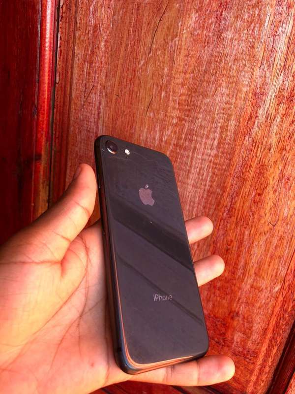 Faulty iPhone 8