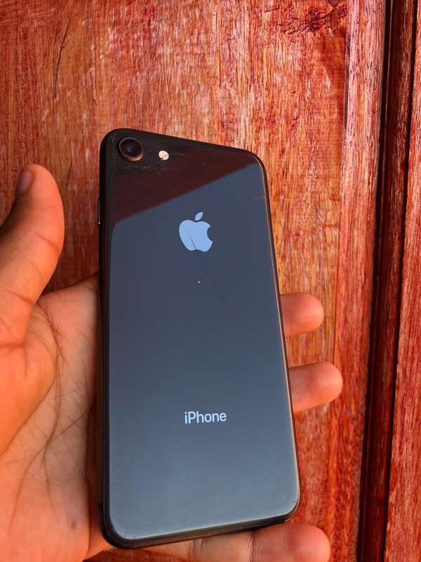 Faulty iPhone 8