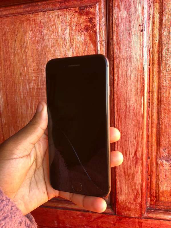 Faulty iPhone 8