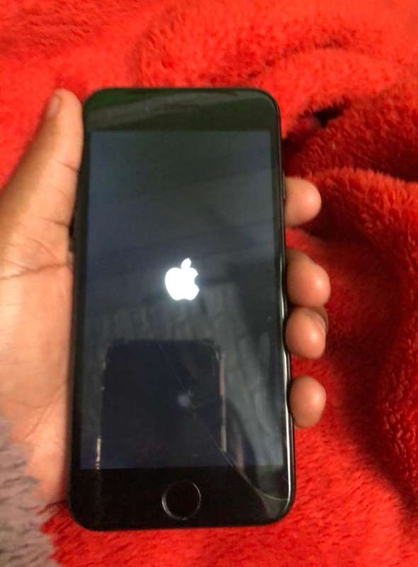 Faulty iPhone 8