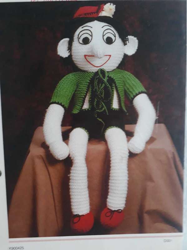 TOY KNITTING PATTERN - PINOCCHIO