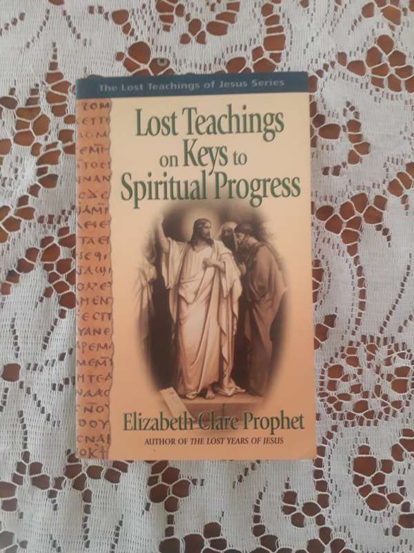 OCCULT BOOK - LOST TEACHINGS ON KEYS TO SPIRITUAL PROGRESS