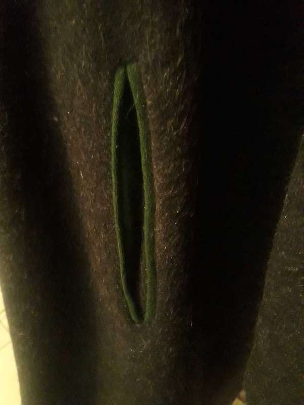 VINTAGE COAT - VINTAGE AUSTRIAN WOOL BLACK COAT IN AS NEW CONDITION - SIZE 12/36/LARGE