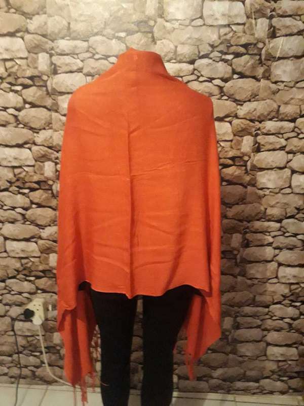 SHAWL - BURNT ORANGE VERY SOFT FABRIC - 100% POLYESTER