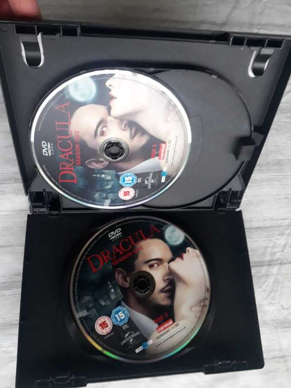 DVD BOX SET - JONATHAN RHYS MEYERS DRACULA THE LEGEND TAKES NEW LIFE