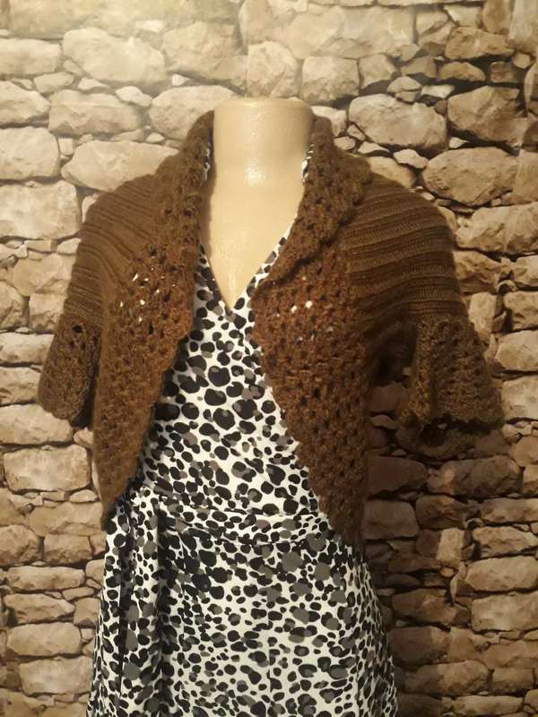 KNITTED & CROCHET BOLERO JACKET IN JUNIPER GREEN COLOUR - SIZE 8/32/S