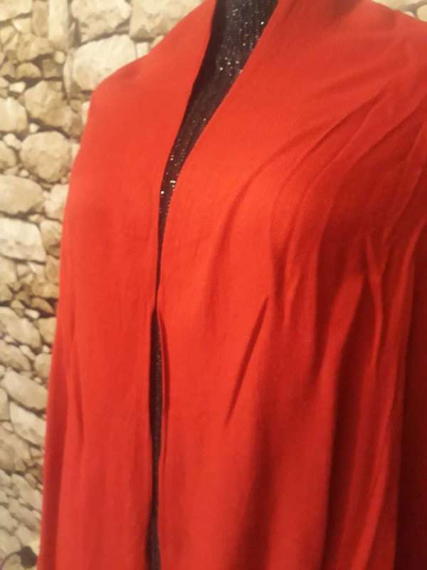 DARK RED SHAWL 100% POLYESTER FABROC VERY SOFT - AS NEW