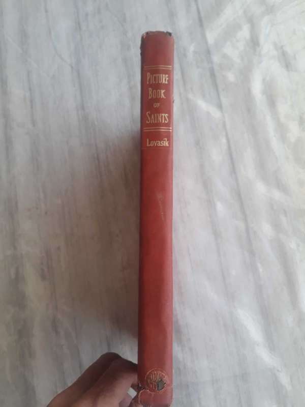 ANTIQUARIAN BOOK - 1962 PICTURE BOOK OF SAINTS - HARDCOVER - BY REV LAWRECE G LOVASIK