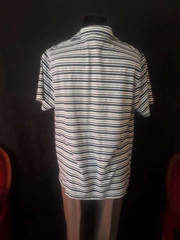 NO RULES MEN'S NAVY & WHITE STRIPED GOLF SHIRT - SIZE XL
