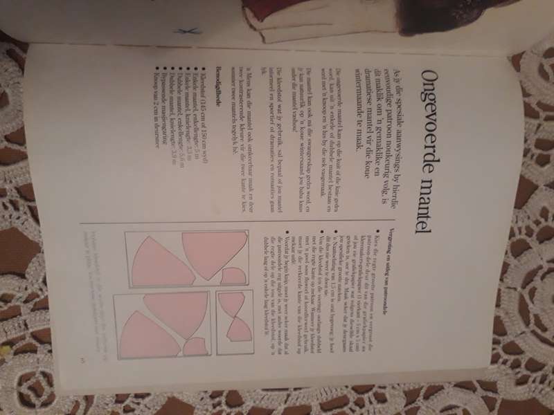 CRAFT BOOK - SWANGER MET STYL BY HANLI MOREIRA