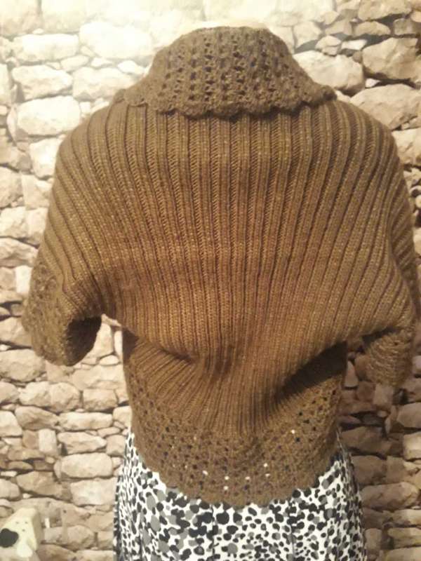KNITTED & CROCHET BOLERO JACKET IN JUNIPER GREEN COLOUR - SIZE 8/32/S