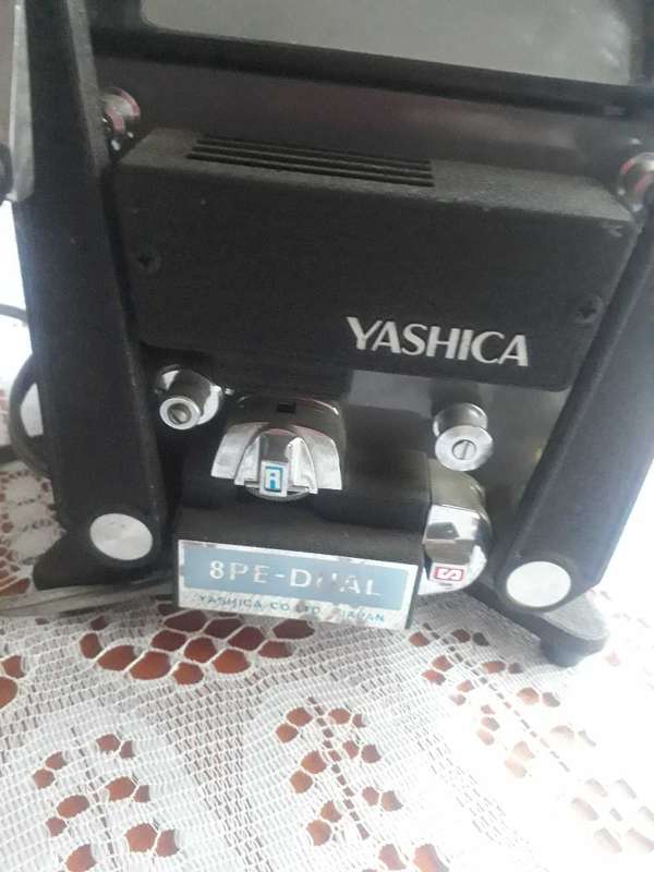 VINTAGE COLLECTABLE YASHICA 8PE- DUAL FILM EDITOR MADE IN JAPAN