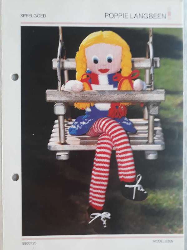TOY KNITTING PATTERN - DOLLY