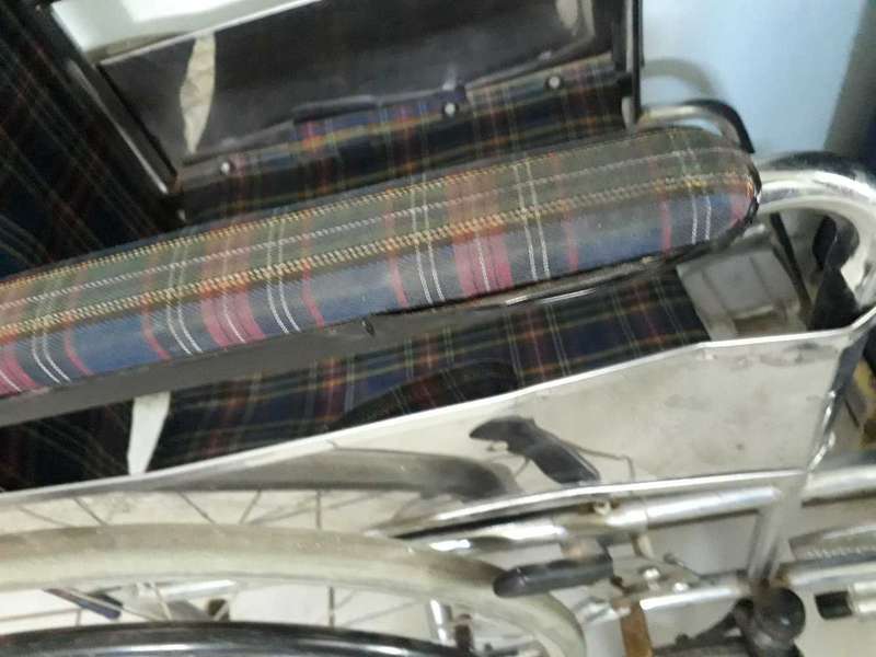 WHEELCHAIR - 100% WORKING CONDITION VERY HEAVY FOR A SMALL TO MEDIUM SIZED PERSON ONLY.