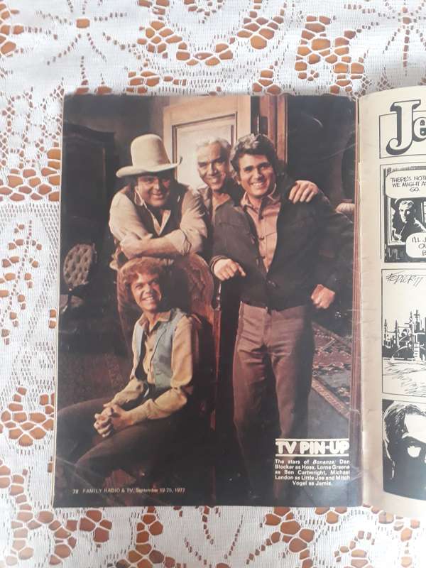 FAMILY RADIO AND TV MAGAZINE 19 - 25 SEPTEMBER 1977
