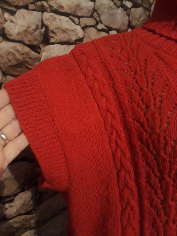 EXCLUSIVE HAND KNITTED CABLE AND LACE POLONECK THROW OVER TUNIC - XXL/16/40 - NEW ITEM
