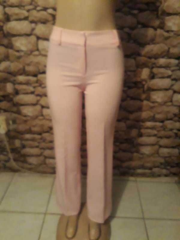 ATTRACTIVE CARNATION PINK STRETCH POLYESTER PANTS - SIZE 8/32/S
