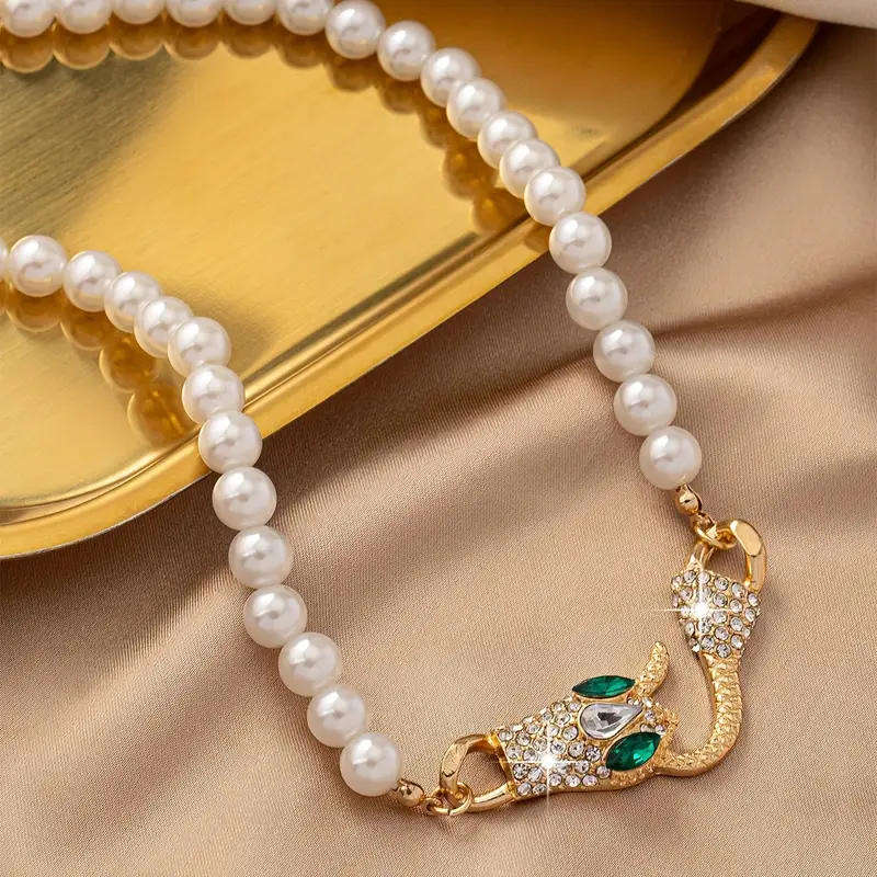 A Stylish & Unique Necklace Featuring a And Snake Head Design,