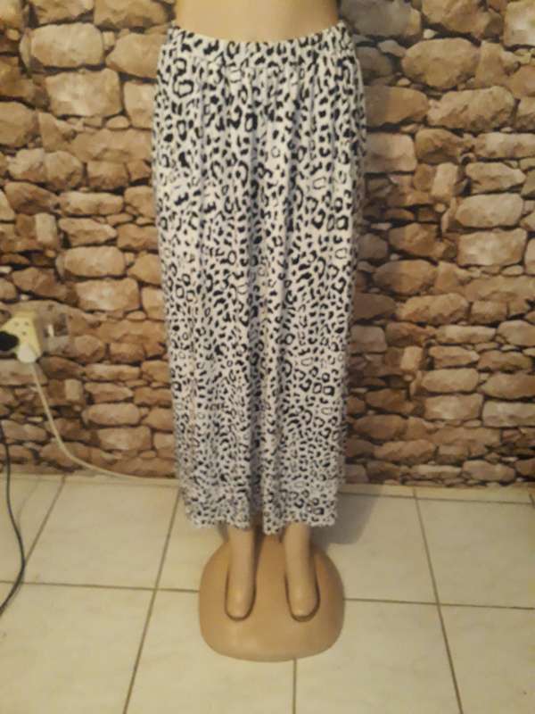 VINTAGE ELASTICATED WAIST ANIMAL PRINT MAXI SKIRT WITH BELT LOOPS - SIZE 10/34/M