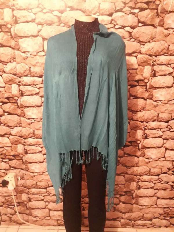SHAWL - DARK AQUA BLUE VERY SOFT FABRIC - 100% POLYESTER