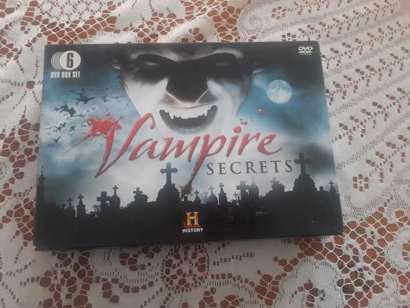 VAMPIRE SECRETS - 6 DVD BOX SET FROM HISTORY CHANNEL