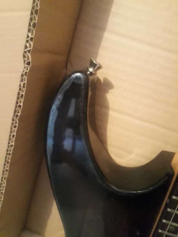 ELECTRIC GUITAR - PALMER YB20100198 ELECTRIC GUITAAR WITH BAG - 100% WORKING