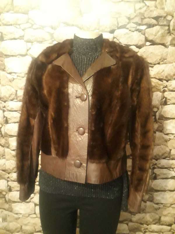 VINTAGE 1970'S JACKETS GENIUNE LEATHER AND MINK K BOROWSKI JACKET - SIZE 10/34/MEDIUM