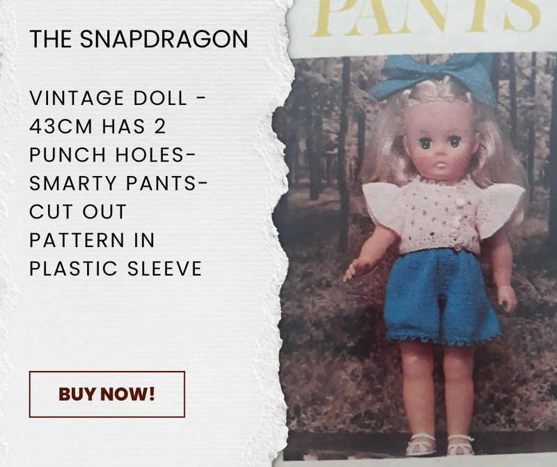 VINTAGE 43 CM  DOLL KNITTING PATTERN - SMARTY PANTS - CUT OUT AND IN A PLASTIC SLEEVE