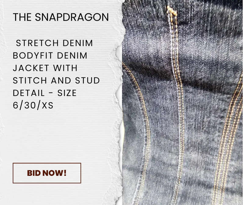 NETWORK BRAND - BEAUTIFUL BODYFIT STRETCH DENIM JACKET WITH STITCH AND STUD DETAIL