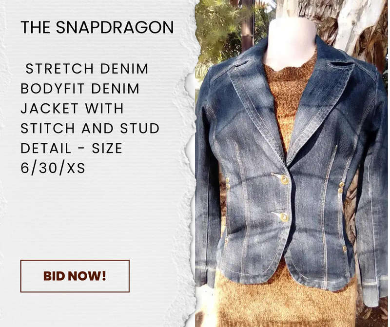 NETWORK BRAND - BEAUTIFUL BODYFIT STRETCH DENIM JACKET WITH STITCH AND STUD DETAIL
